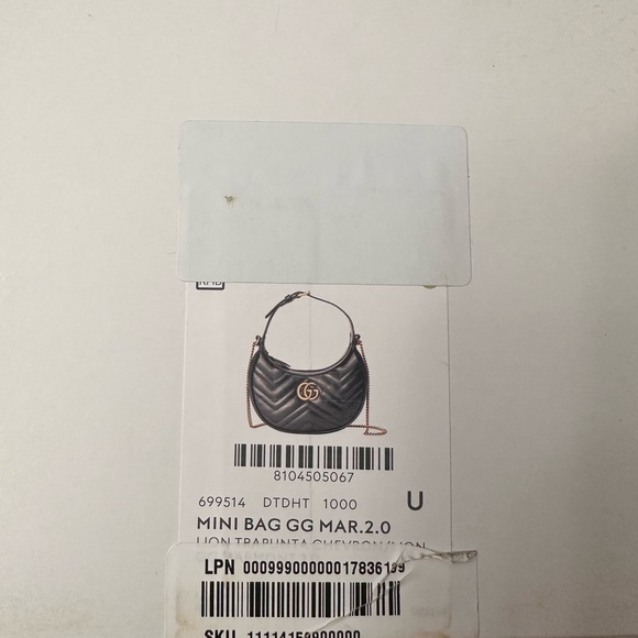 GUCCI Calfskin Matelasse Chevron Mini 
GG Marmont Half Moon Hobo Black - Picture 6 of 7